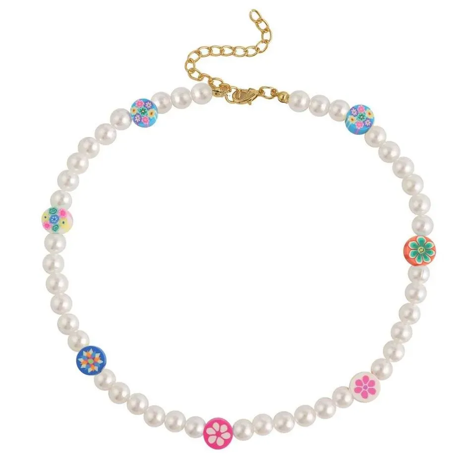 Emoji Pearl necklace